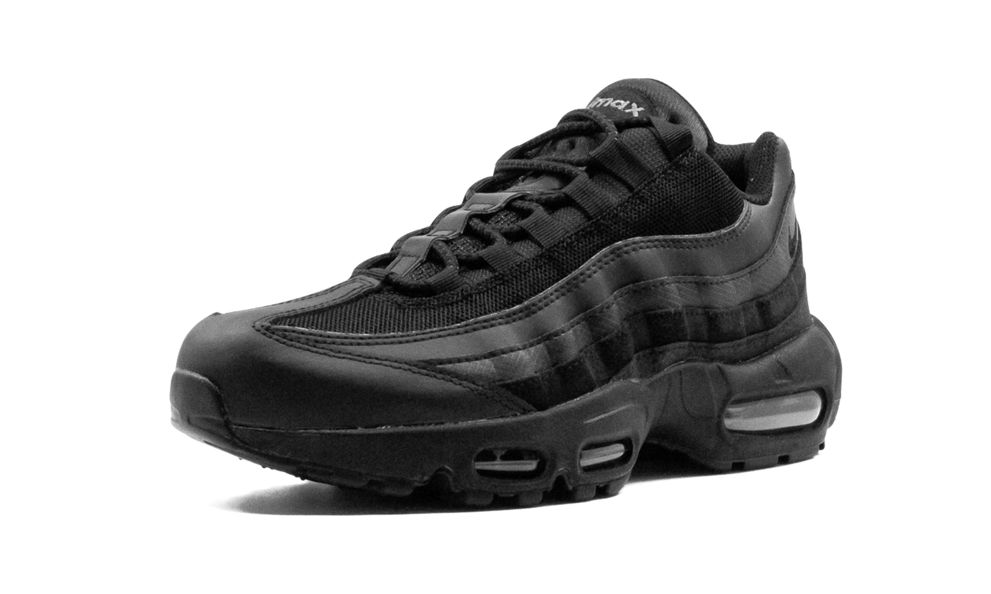 Air Max 95 Essential Triple Black