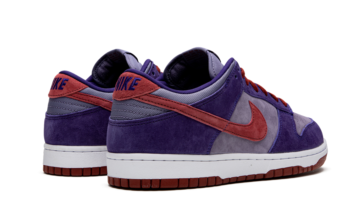 Dunk Low Retro SP Plum