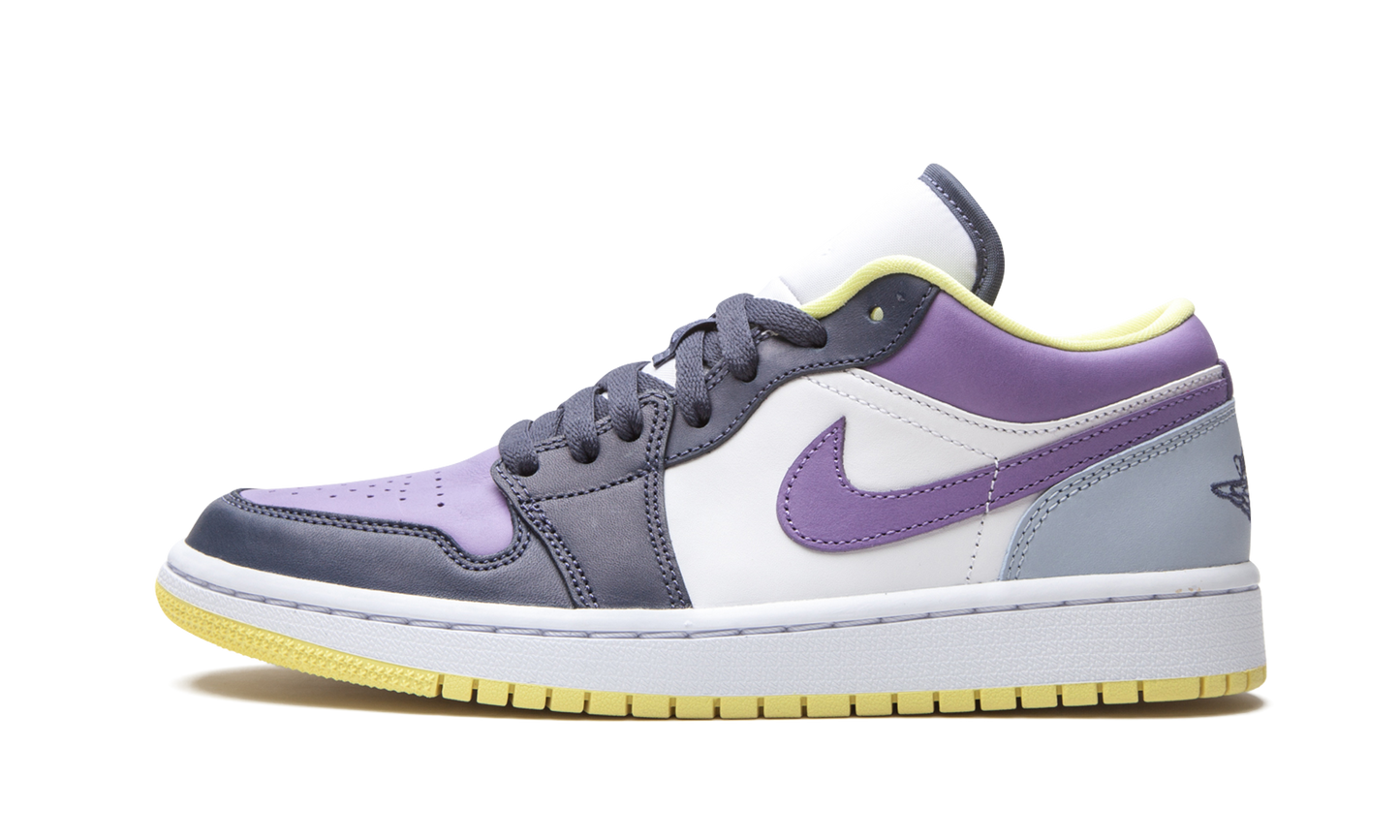 AIR JORDAN 1 LO SE WMNS Mismatched Purple / Magenta