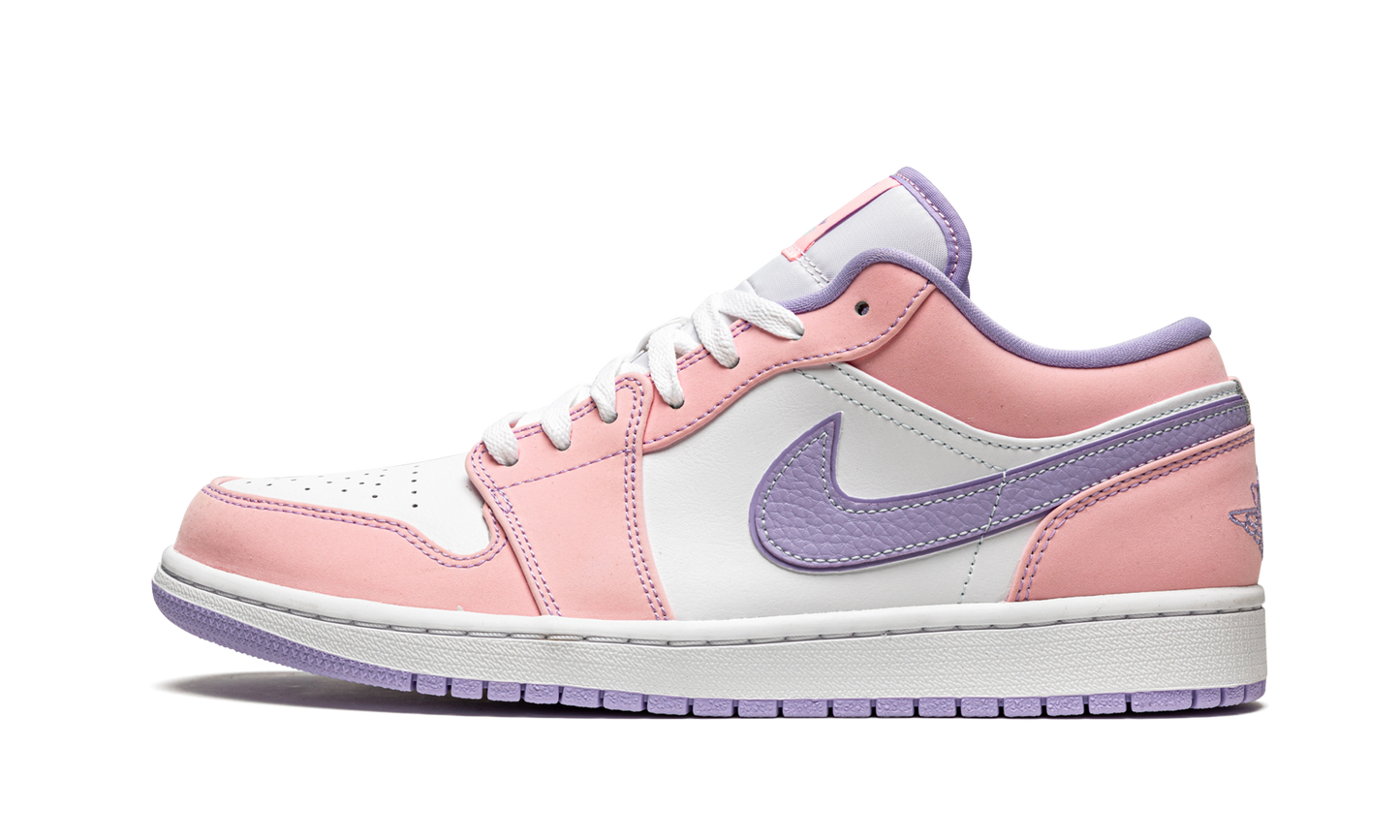 Air Jordan 1 Low SE Arctic Punch