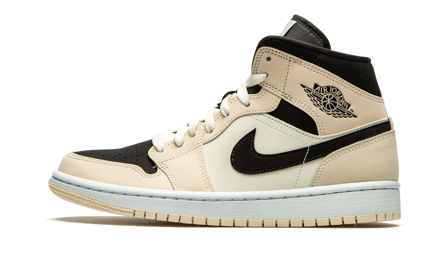AIR JORDAN 1 MID WMNS Guava Ice