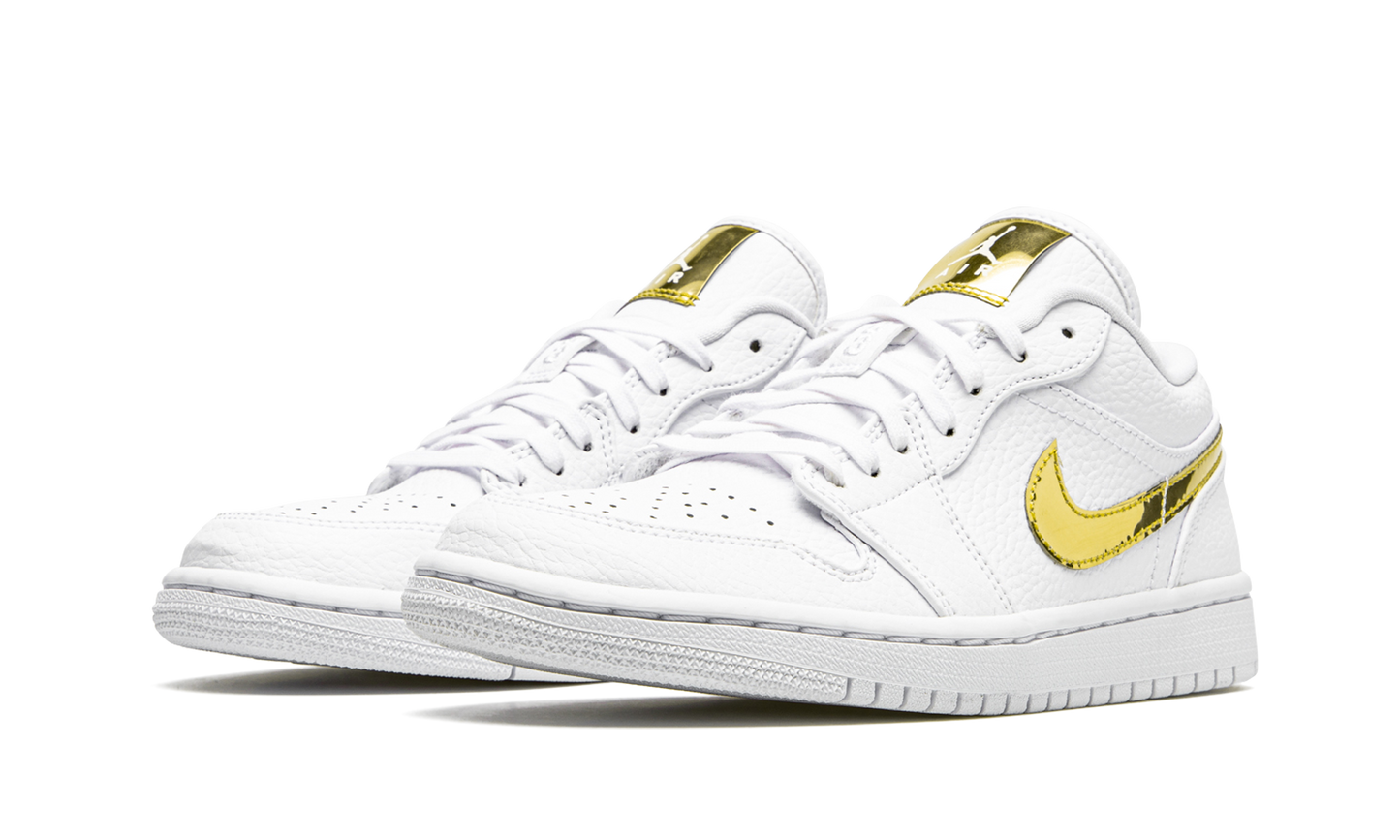 AIR JORDAN 1 LO SE WMNS White Metallic Gold