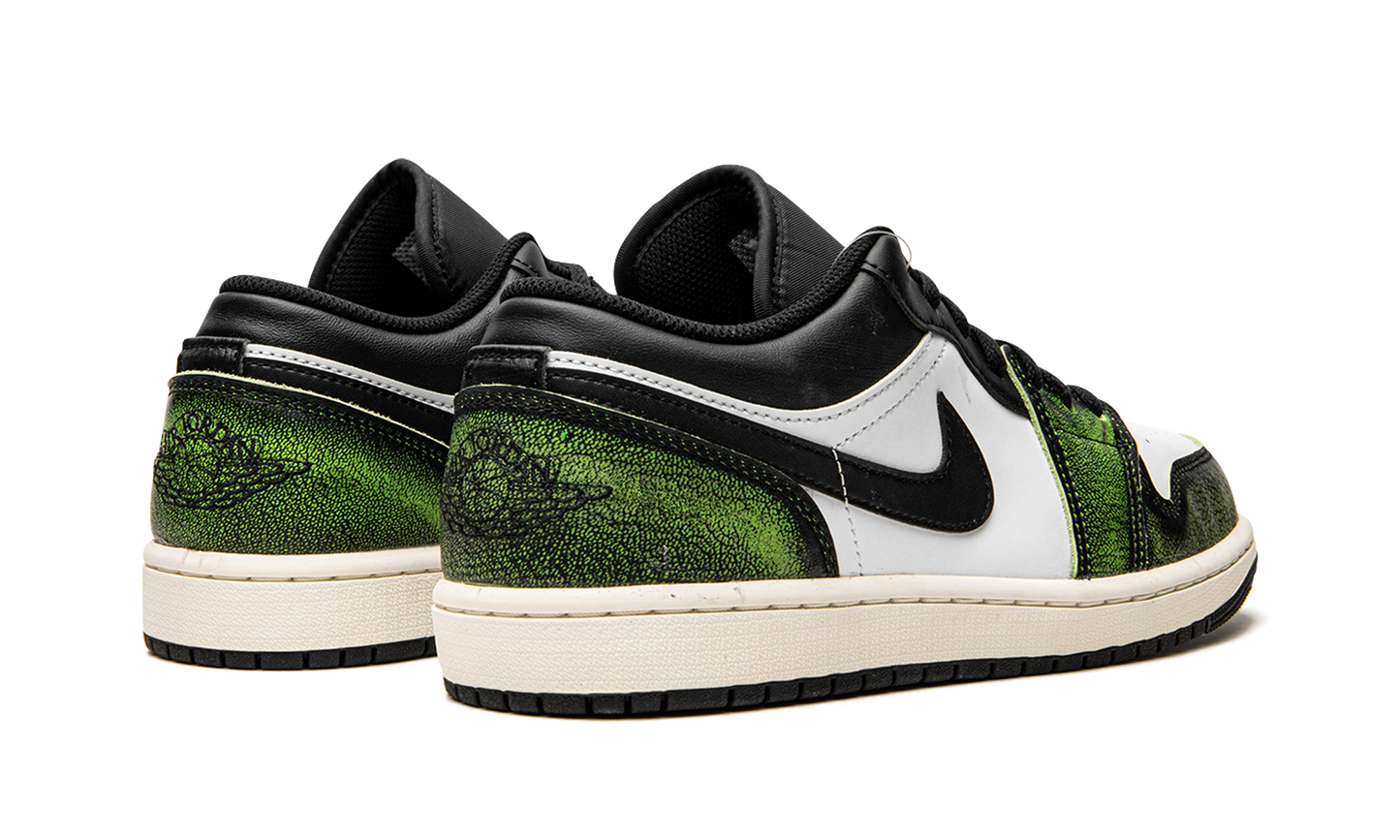 Air Jordan 1 Low SE Wear Away - Electric Green