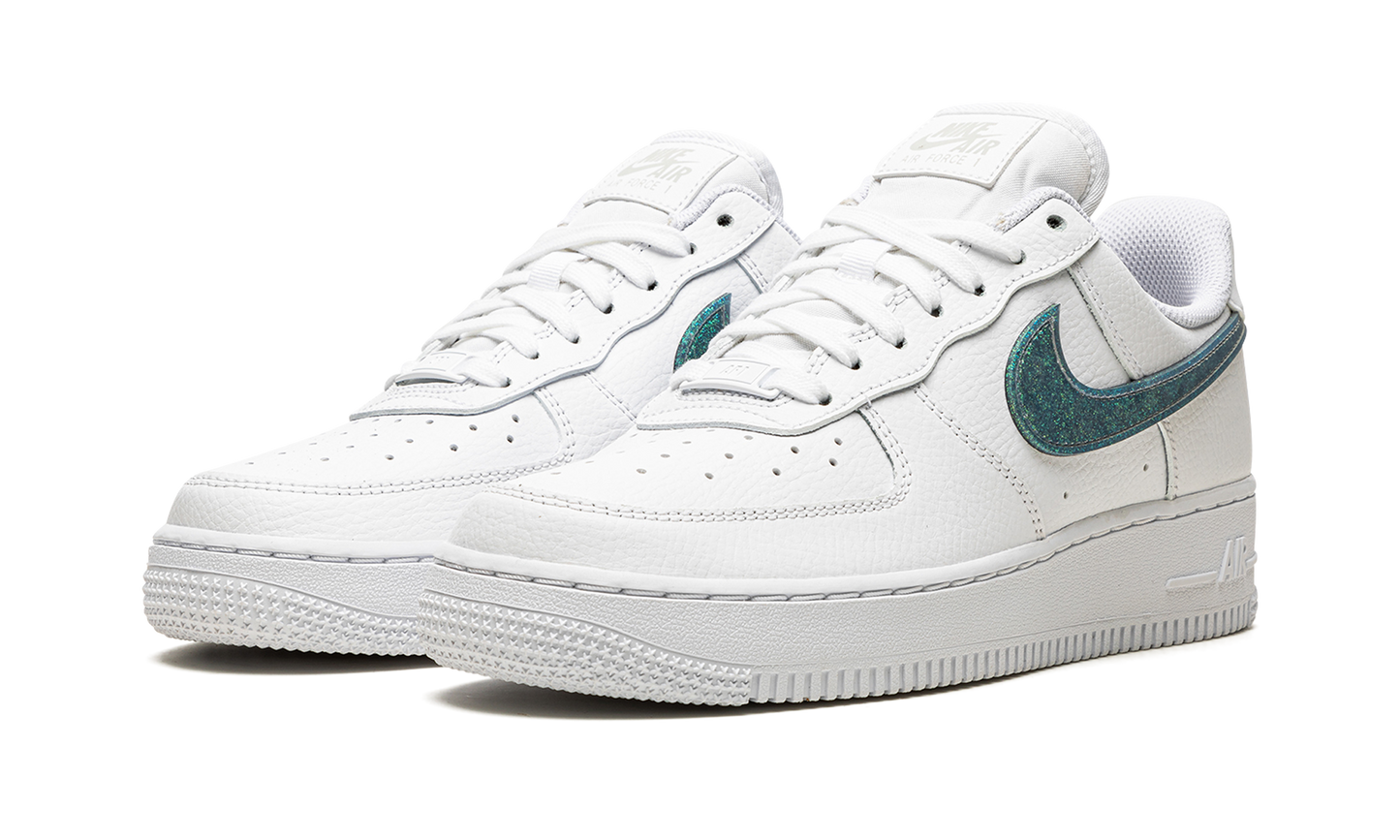 AIR FORCE 1 '07 ESS WMNS Glitter Swoosh - Celery