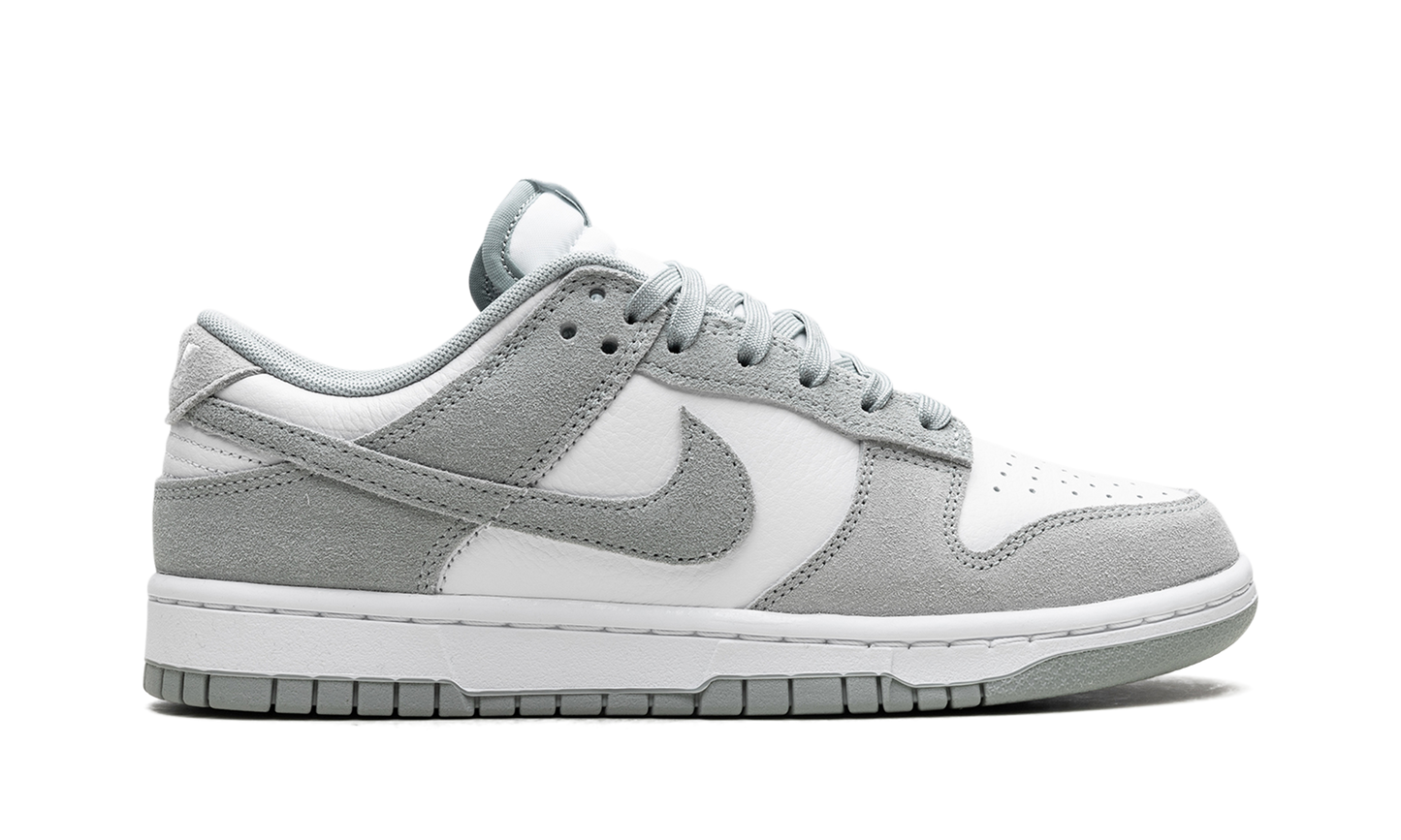 Dunk Low Light Pumice