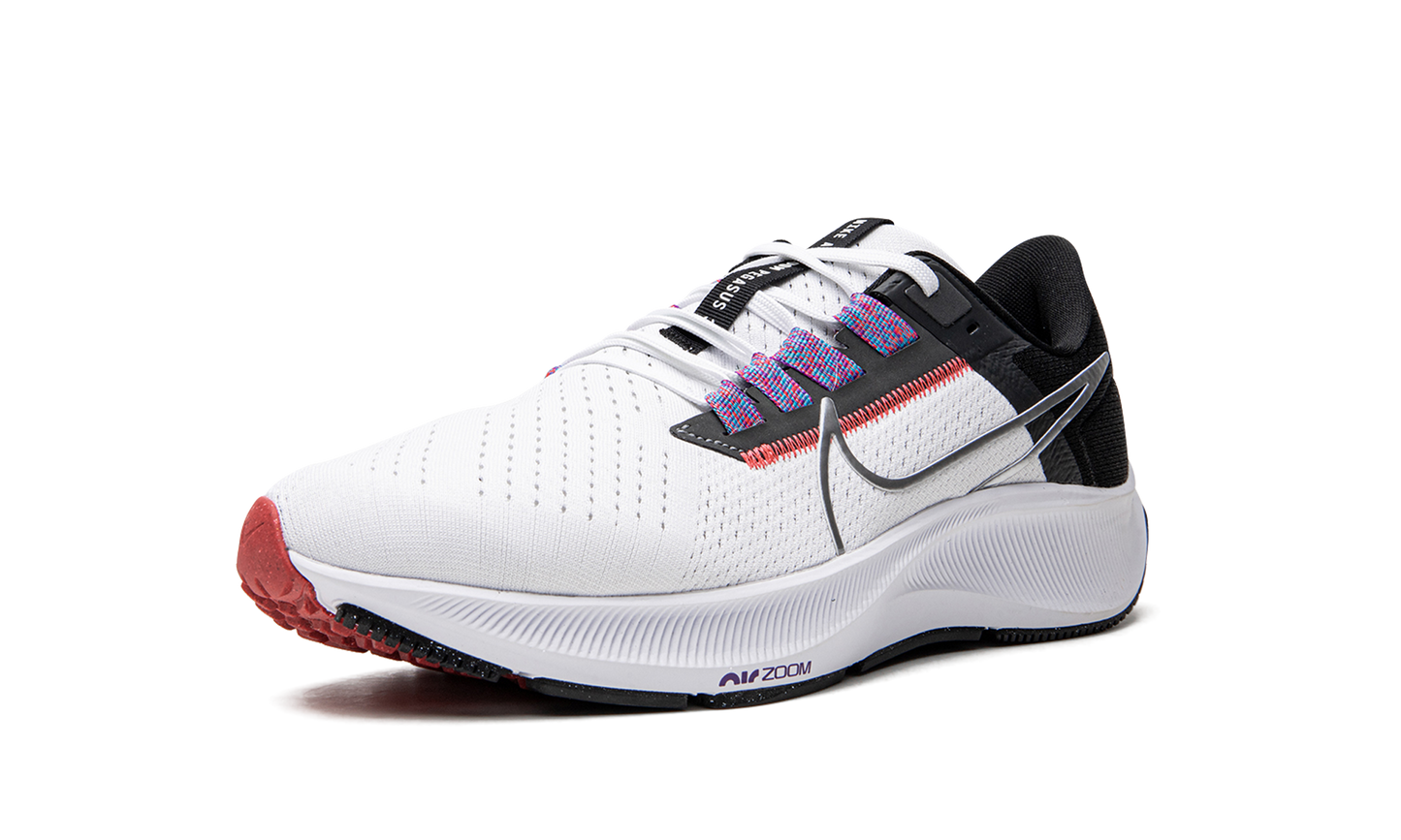 WMNS Air Zoom Pegasus 38