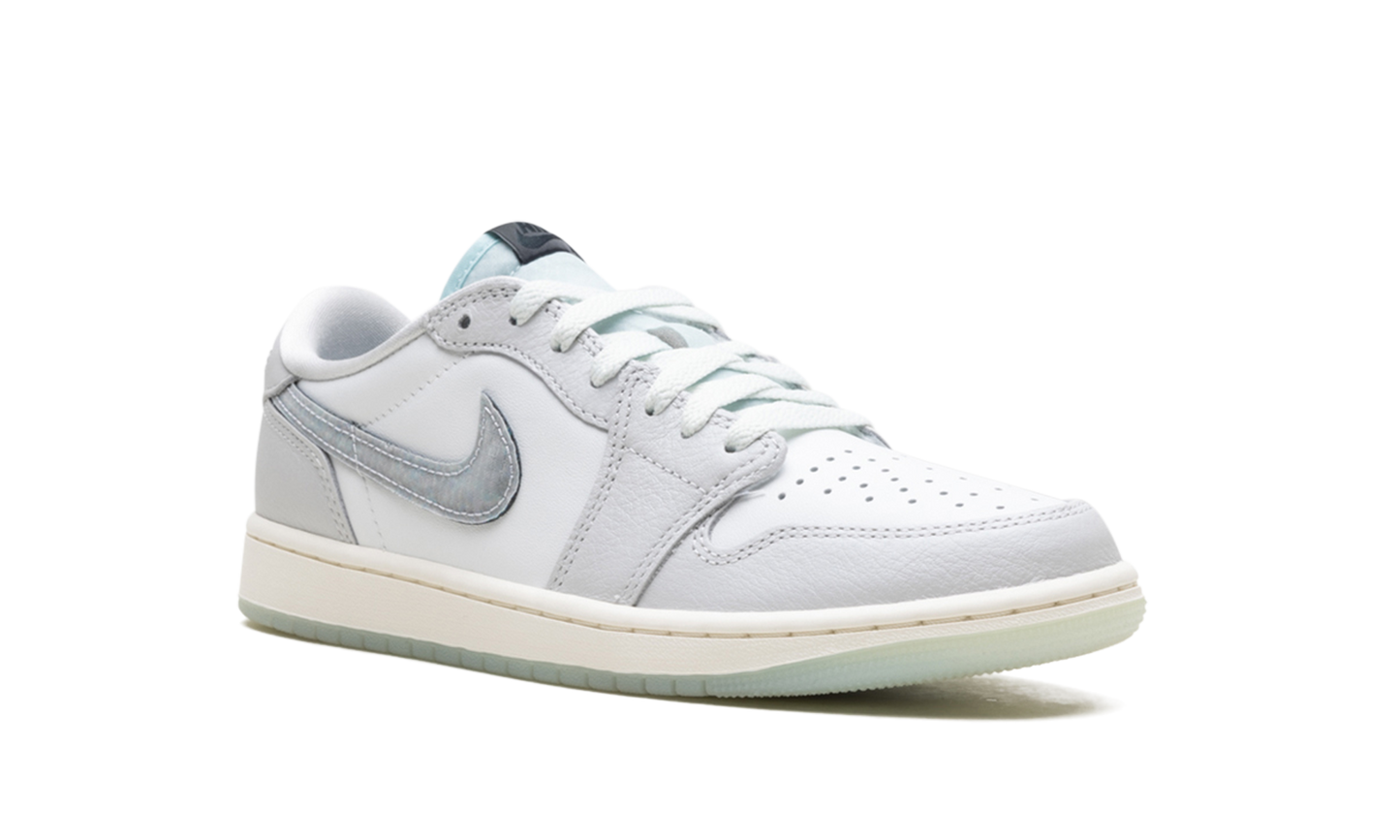 Air Jordan 1 Low OG Year of the Snake