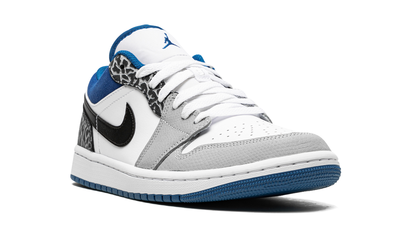 Jordan 1 Low SE True Blue