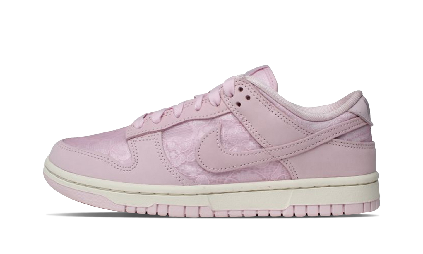 Dunk Low WMNS Regal Pink