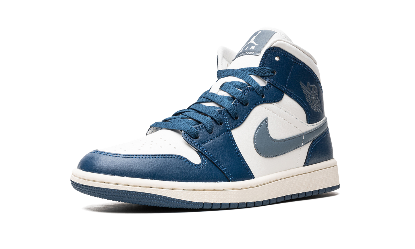 AIR JORDAN 1 MID WMNS French Blue