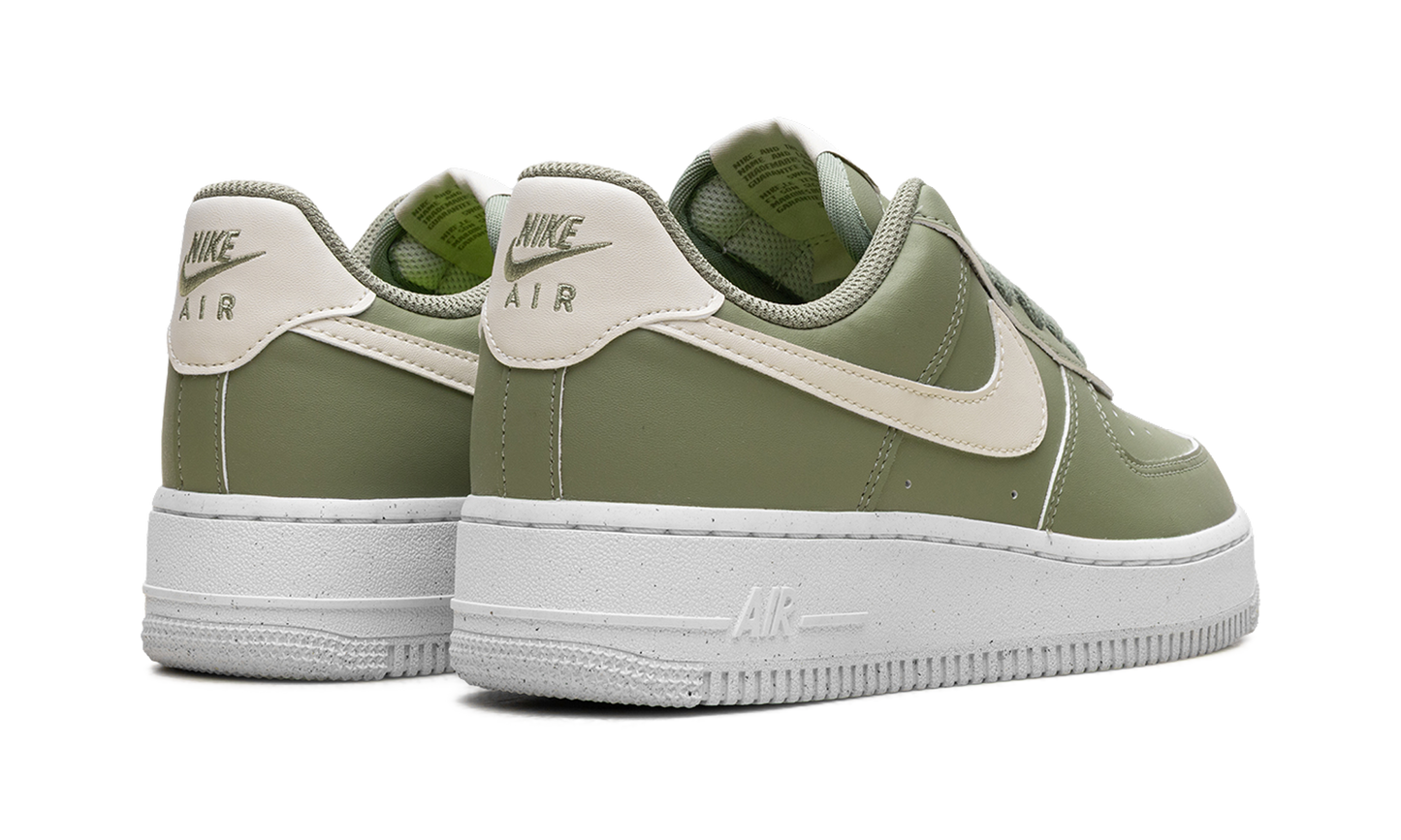 Air Force 1 '07 Next Nature WMNS Oil Green