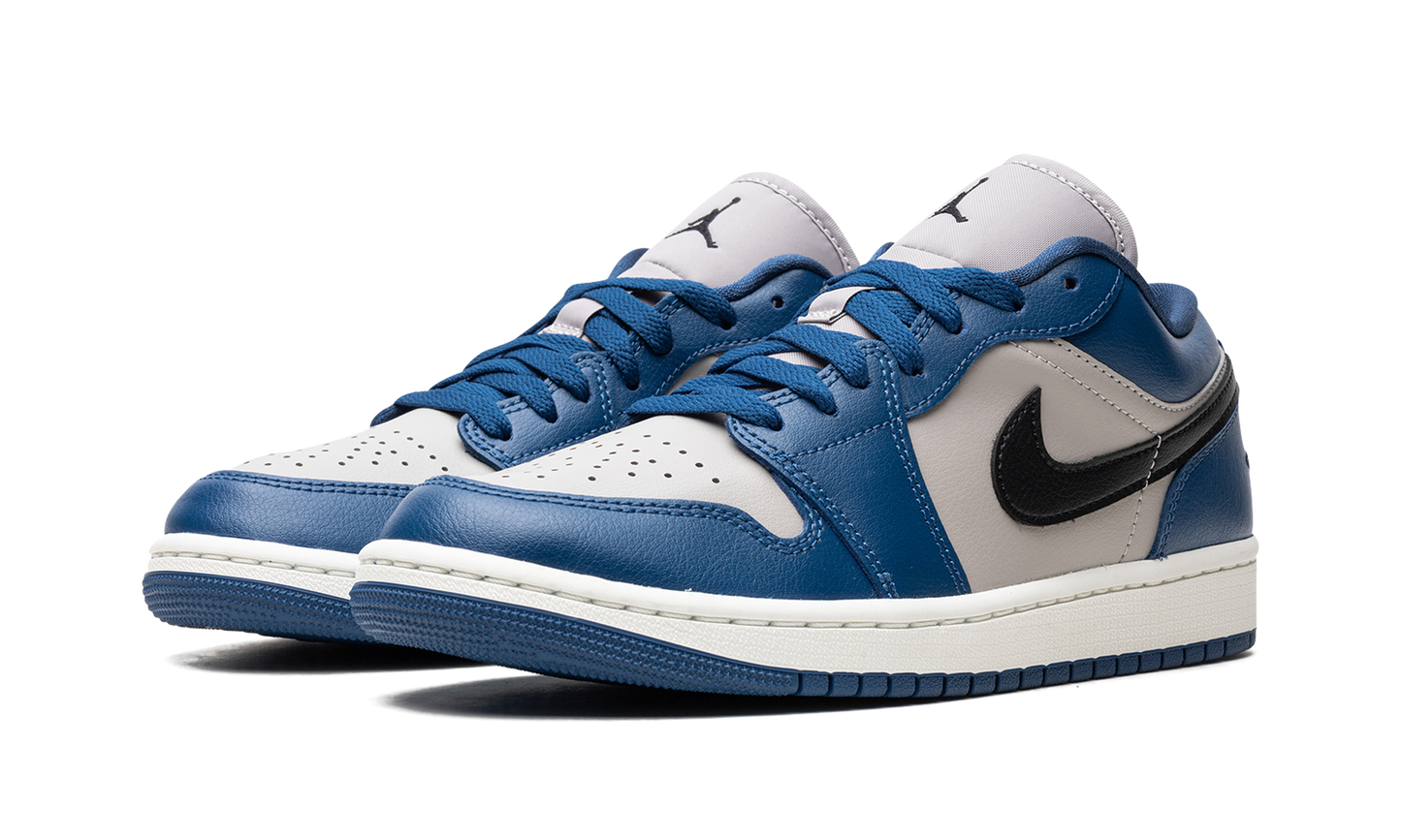 Air Jordan 1 Low WMNS French Blue