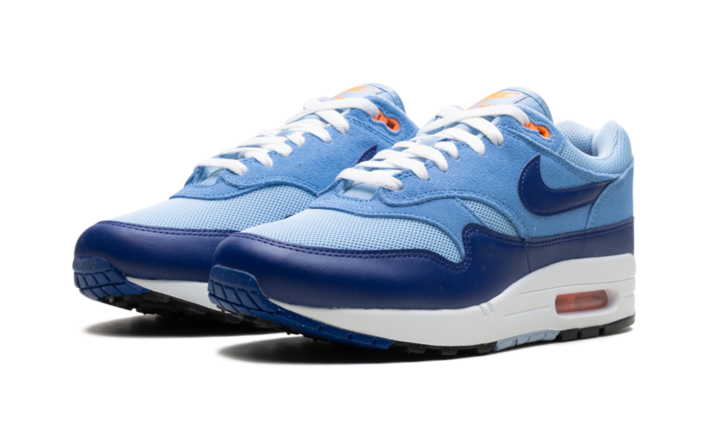 Air Max 1 Essential Psychic Blue