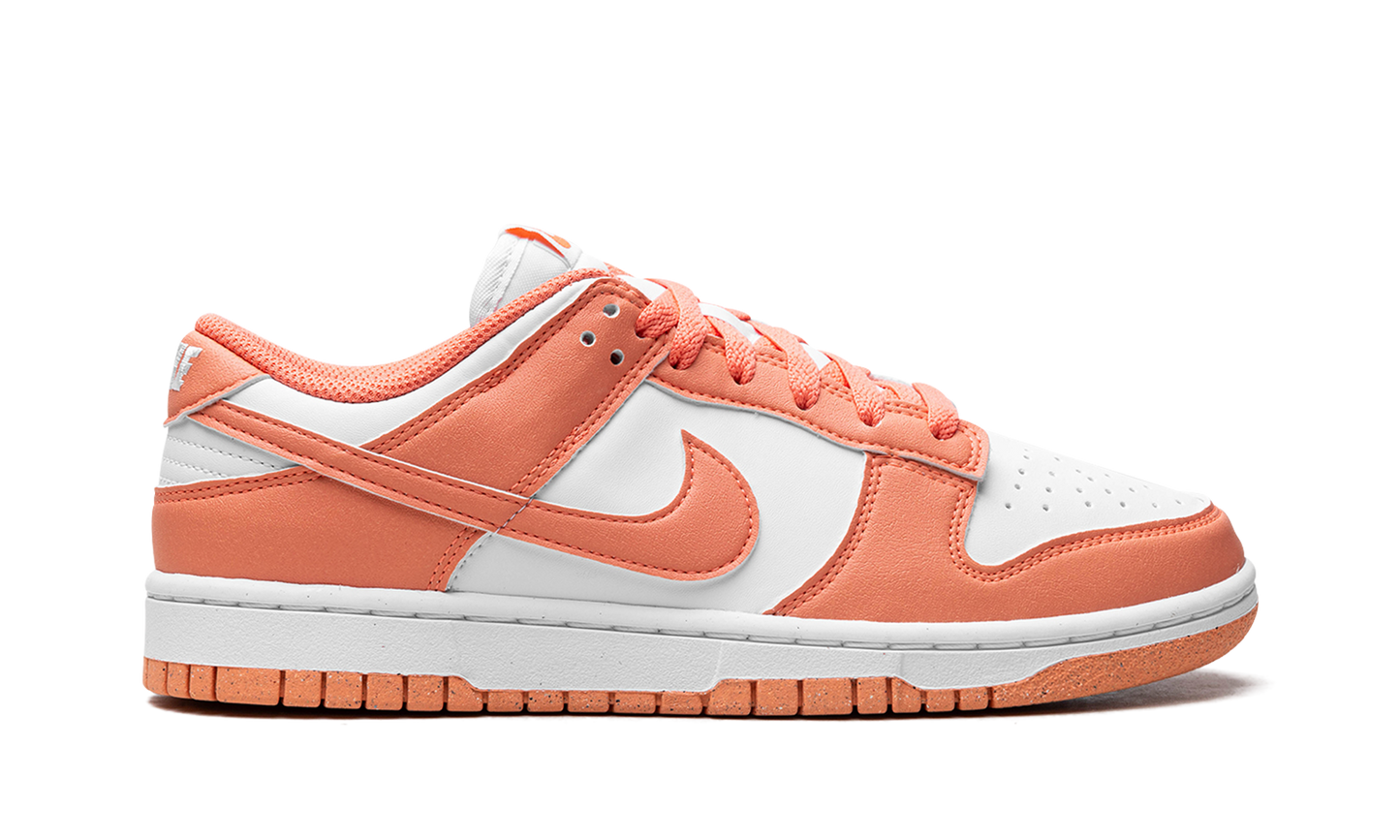 Dunk Low WMNS Light Wild Mango