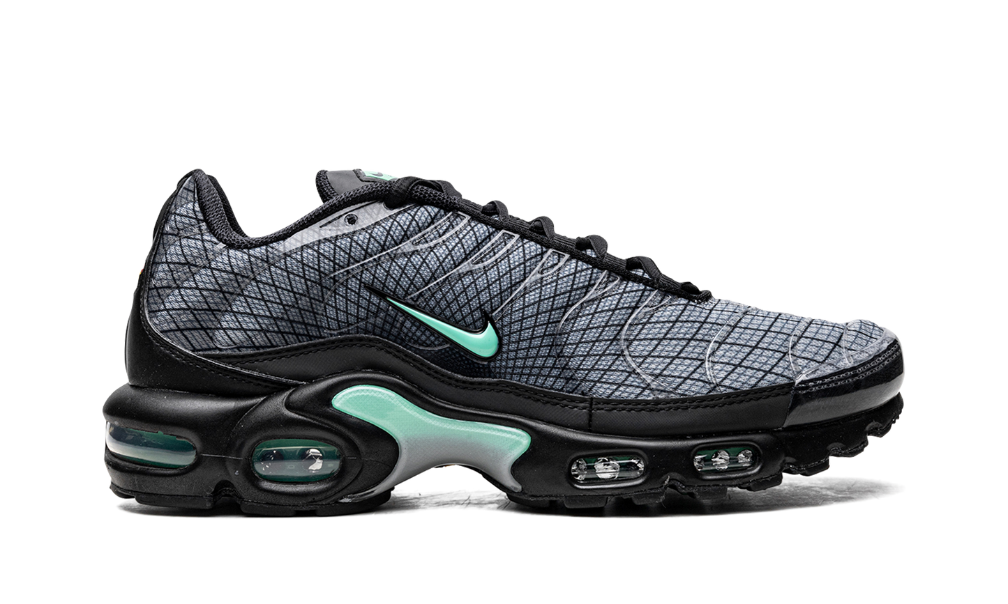 Air Max Plus Spirograph
