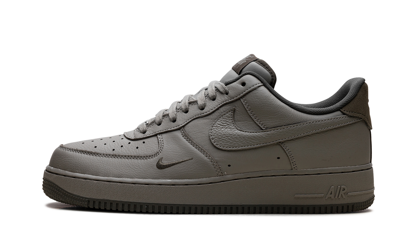 Air Force 1 Low '07 LV8 Light Army Cargo Khaki