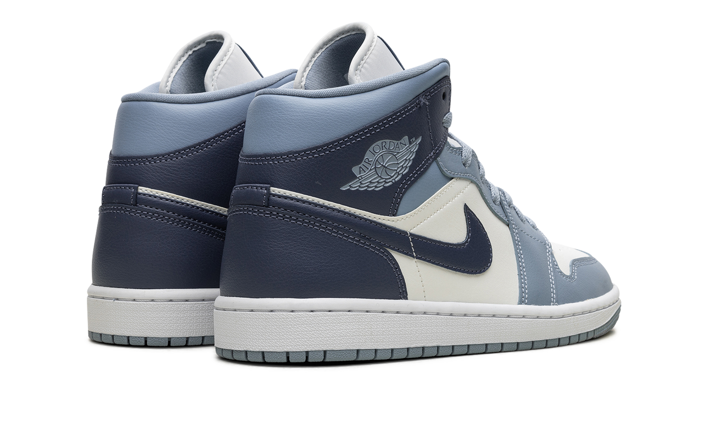 AIR JORDAN 1 MID WMNS Two-Tone Blue