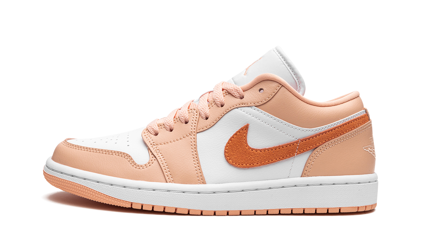 AIR JORDAN 1 LO WMNS Sunset Haze