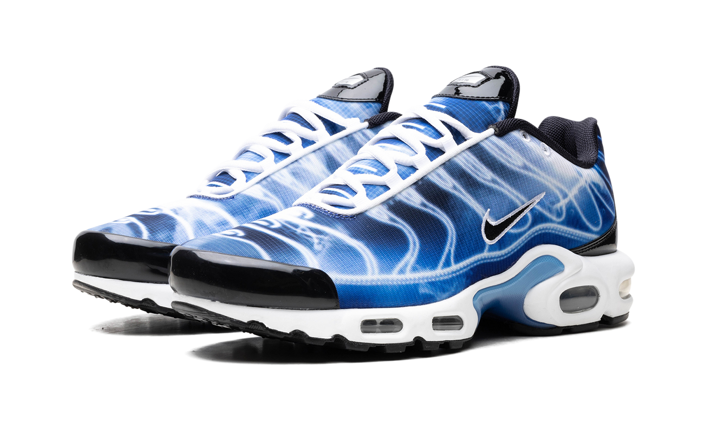 Air Max Plus Light Streaks