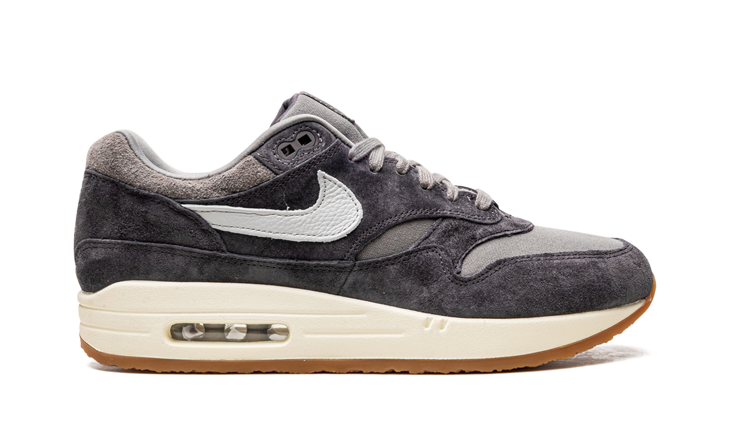 Air Max 1 PRM Crepe Soft Grey
