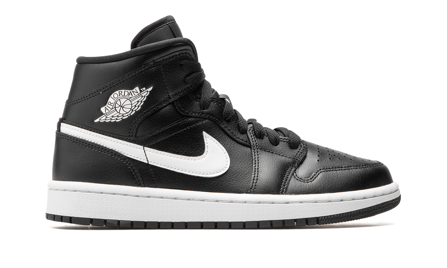 AIR JORDAN 1 MID WMNS Black / White