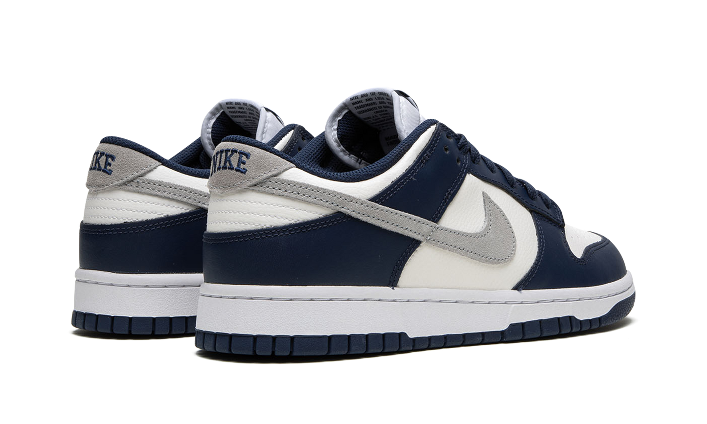 Dunk Low Navy / White / Grey