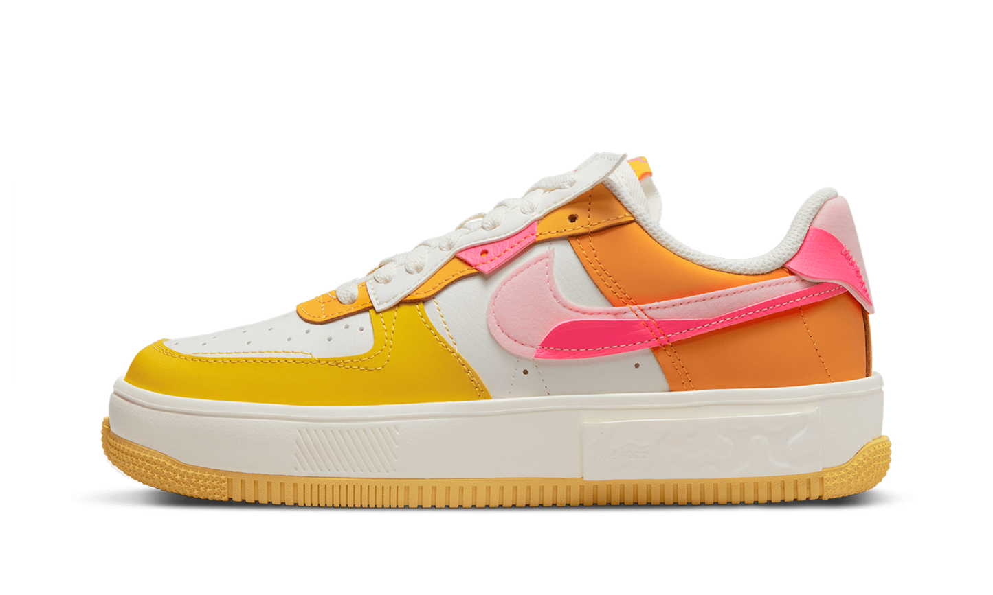 AIR FORCE 1 FONTANKA MNS WMNS Summit White/Solar Flare/Medium Soft Pink/Hyper Pink