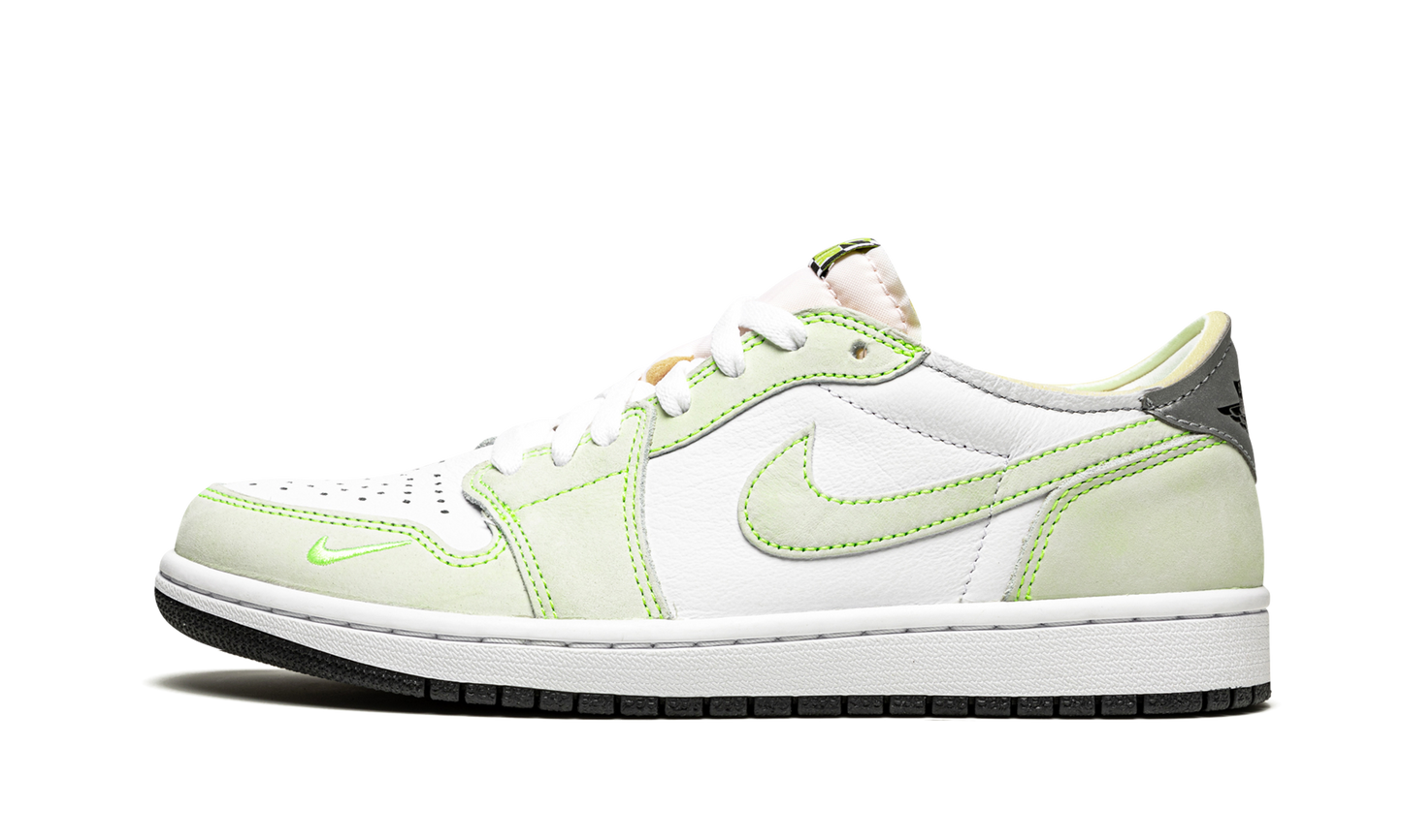 Air Jordan 1 Low OG Ghost Green