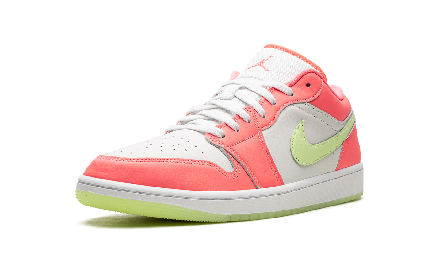 Jordan 1 Low SE Lava Glow