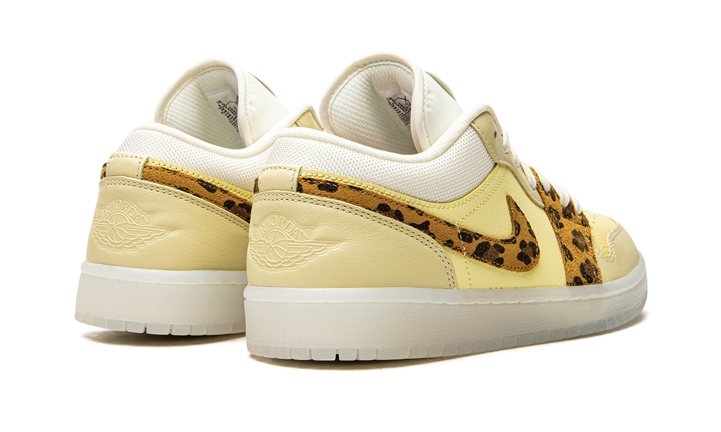AIR JORDAN 1 LO WMNS SNKRS Day