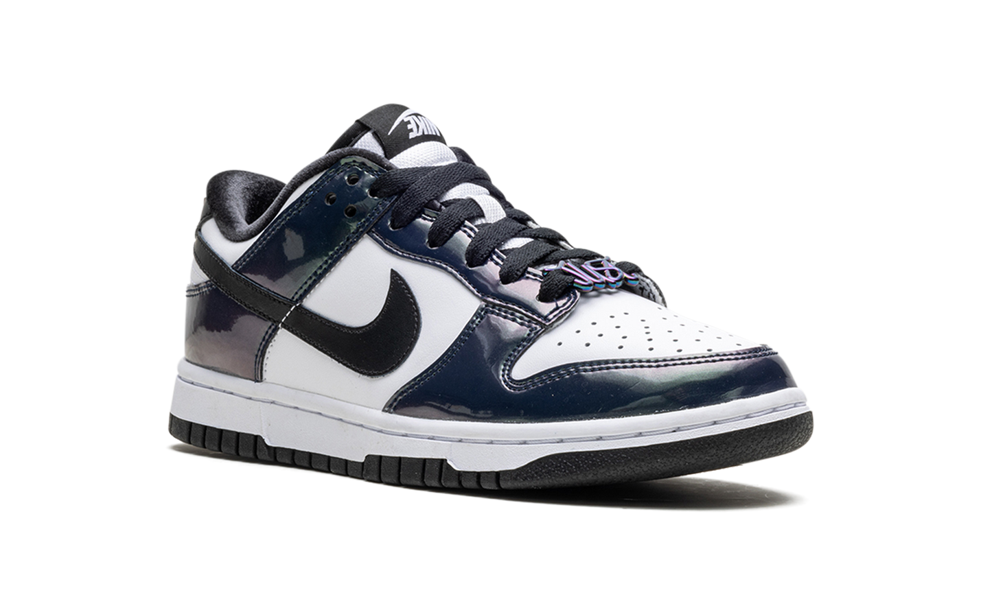 Dunk Low SE WMNS Just Do It Iridescent