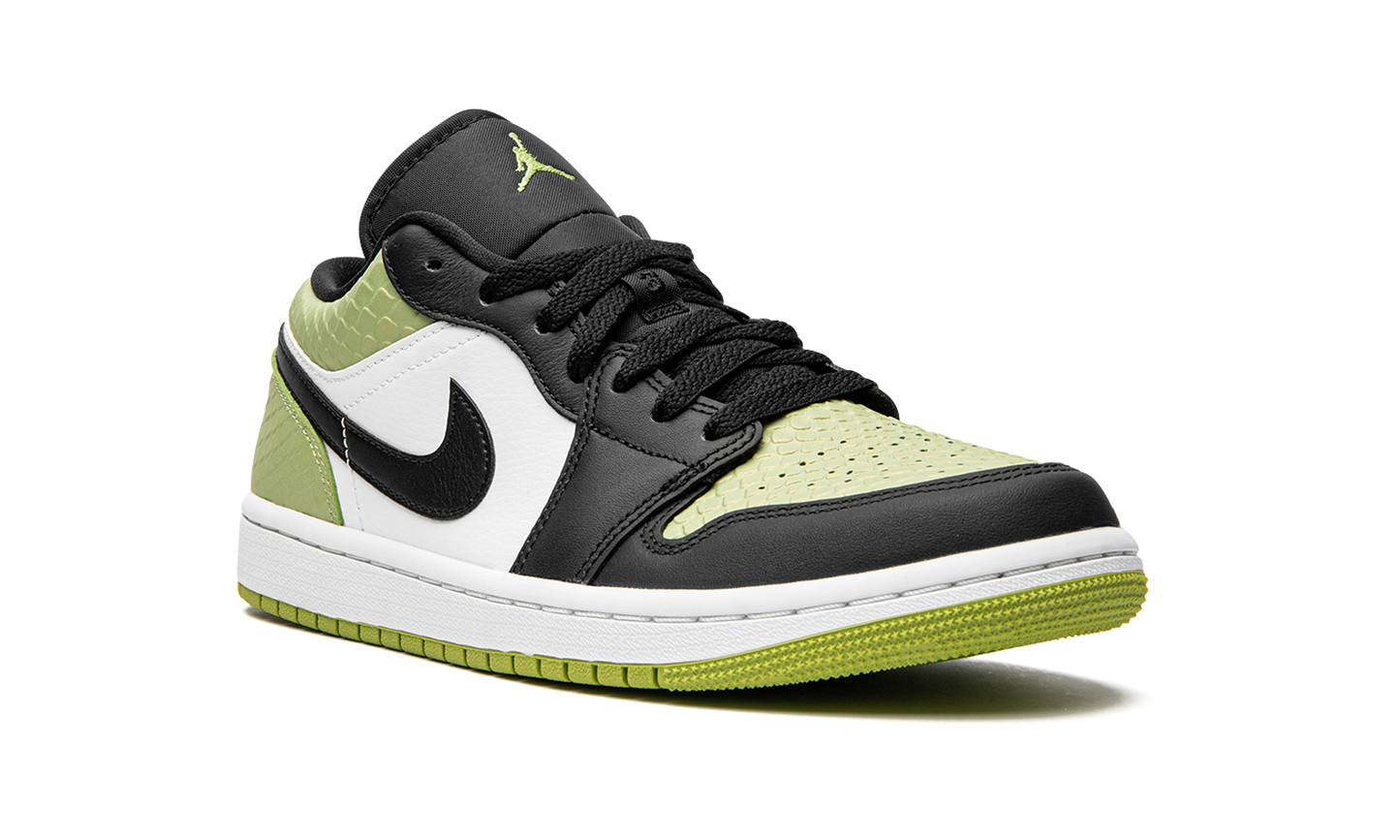 AIR JORDAN 1 LO SE WMNS Vivid Green Snakeskin