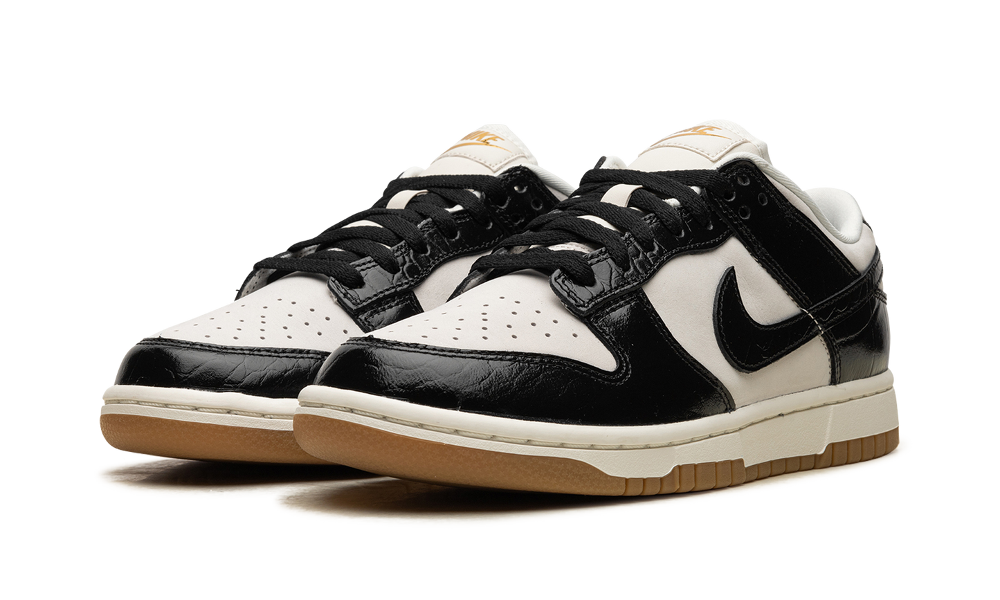Wmns Dunk Low LX Black Croc