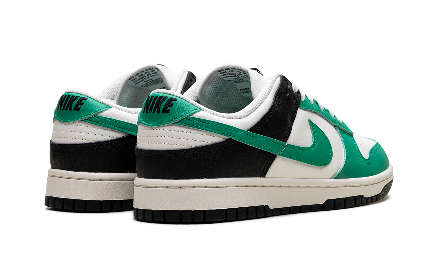 Dunk Low WMNS Celtics