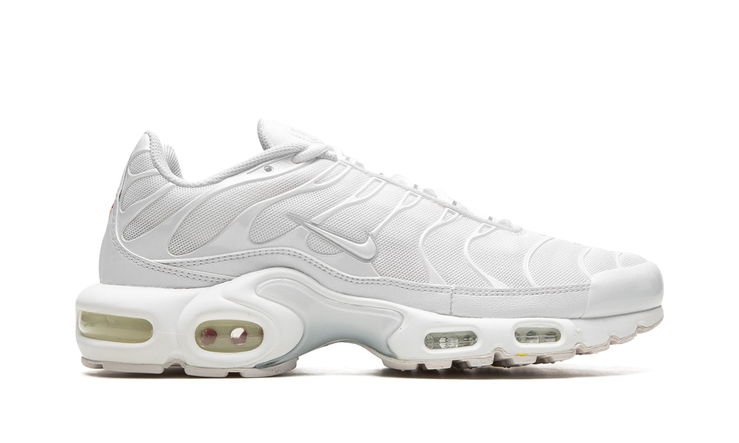 AIR MAX PLUS WMNS Pure Platinum