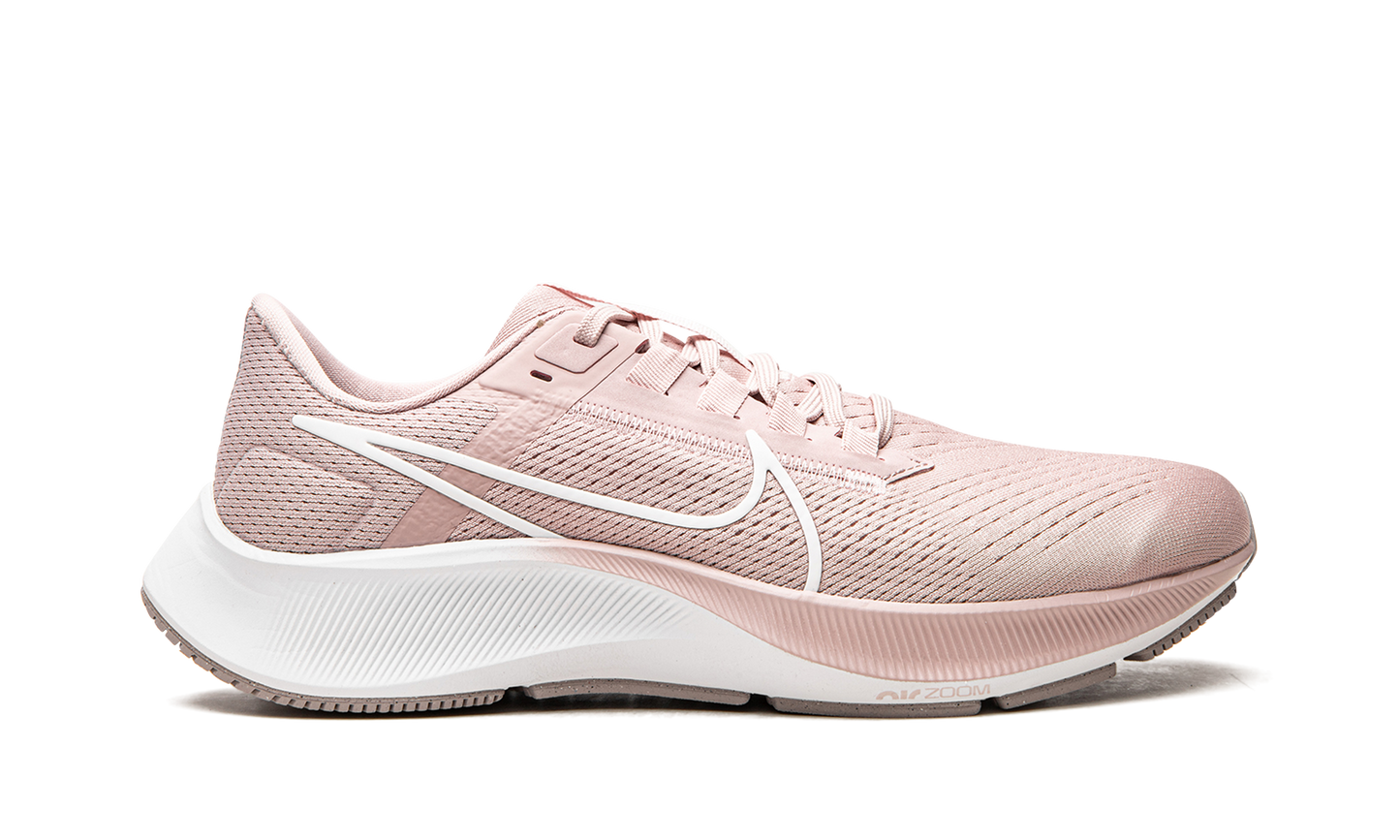 WMNS Air Zoom Pegasus 38