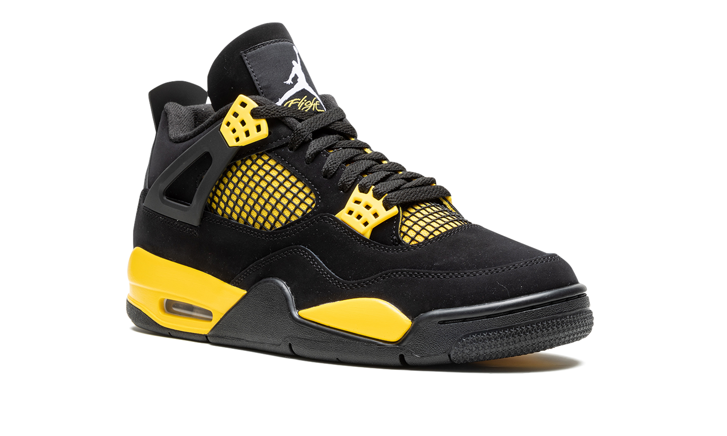 Air Jordan 4 Retro Thunder 2023