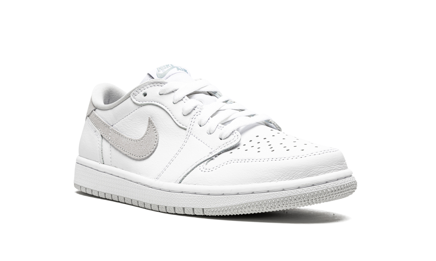 Air Jordan 1 Low OG Neutral Grey
