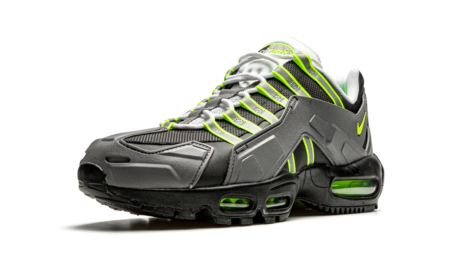 Air Max 95 NDSTRKT Neon