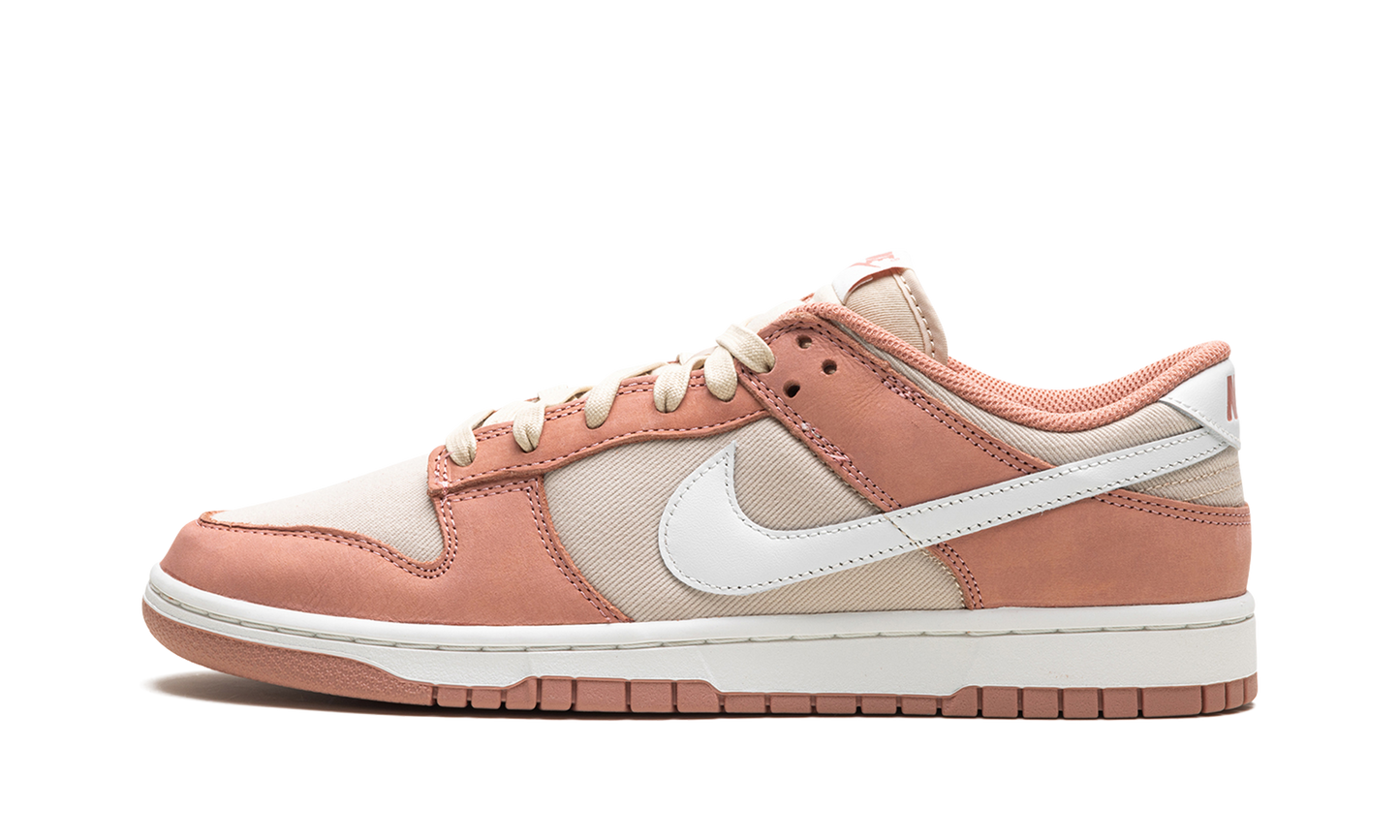 Dunk Low Red Stardust