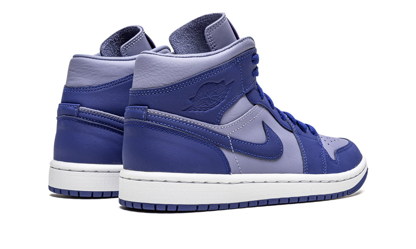 AIR JORDAN 1 MID SE WMNS Iron Purple