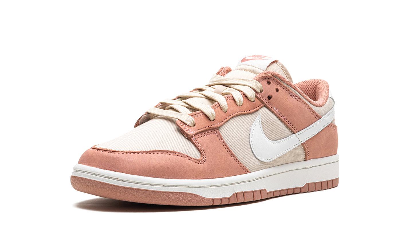 Dunk Low Red Stardust