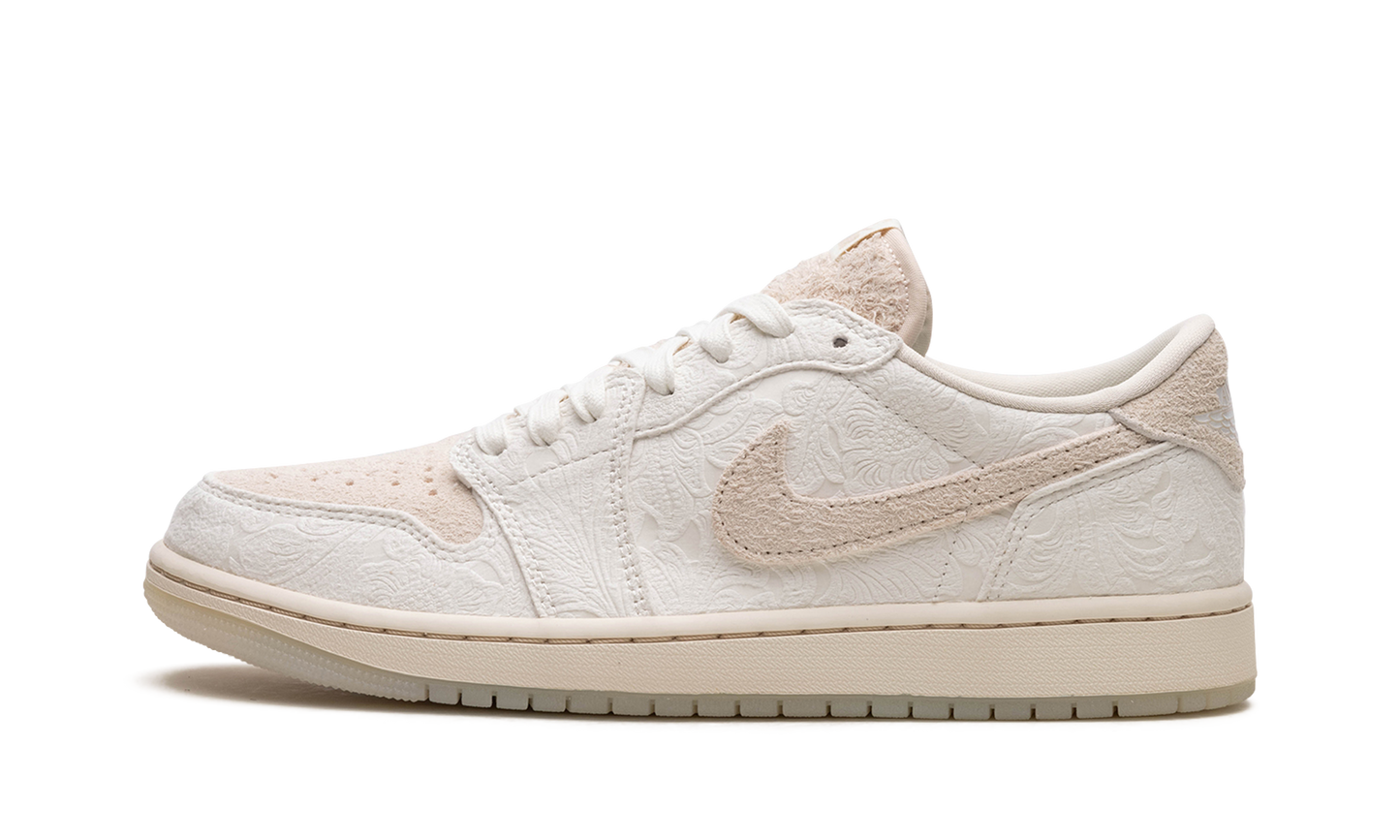 Air Jordan 1 Low OG Chris Paul - Give Them Flowers