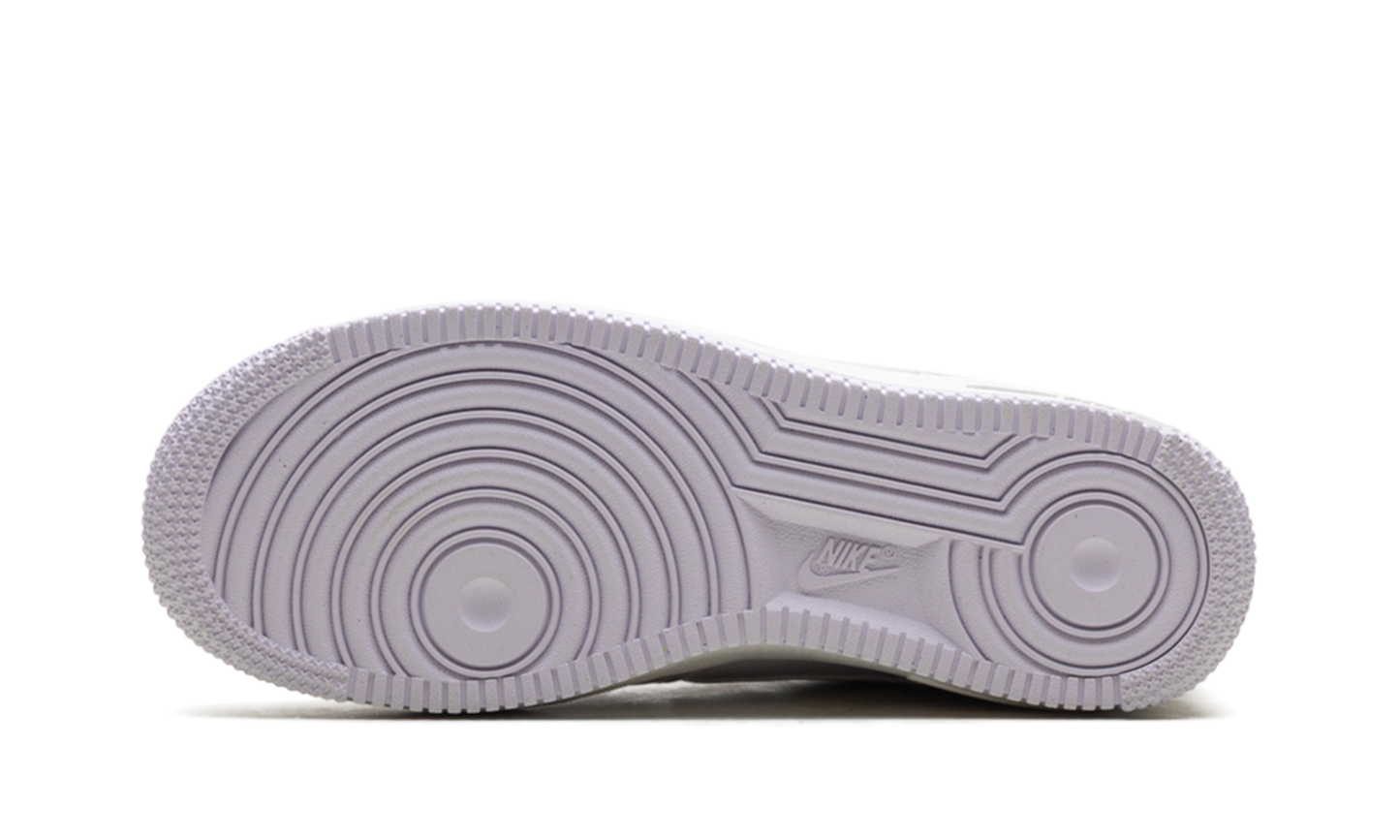 AIR FORCE 1 '07 NEXT NATURE WMNS Barely Grape