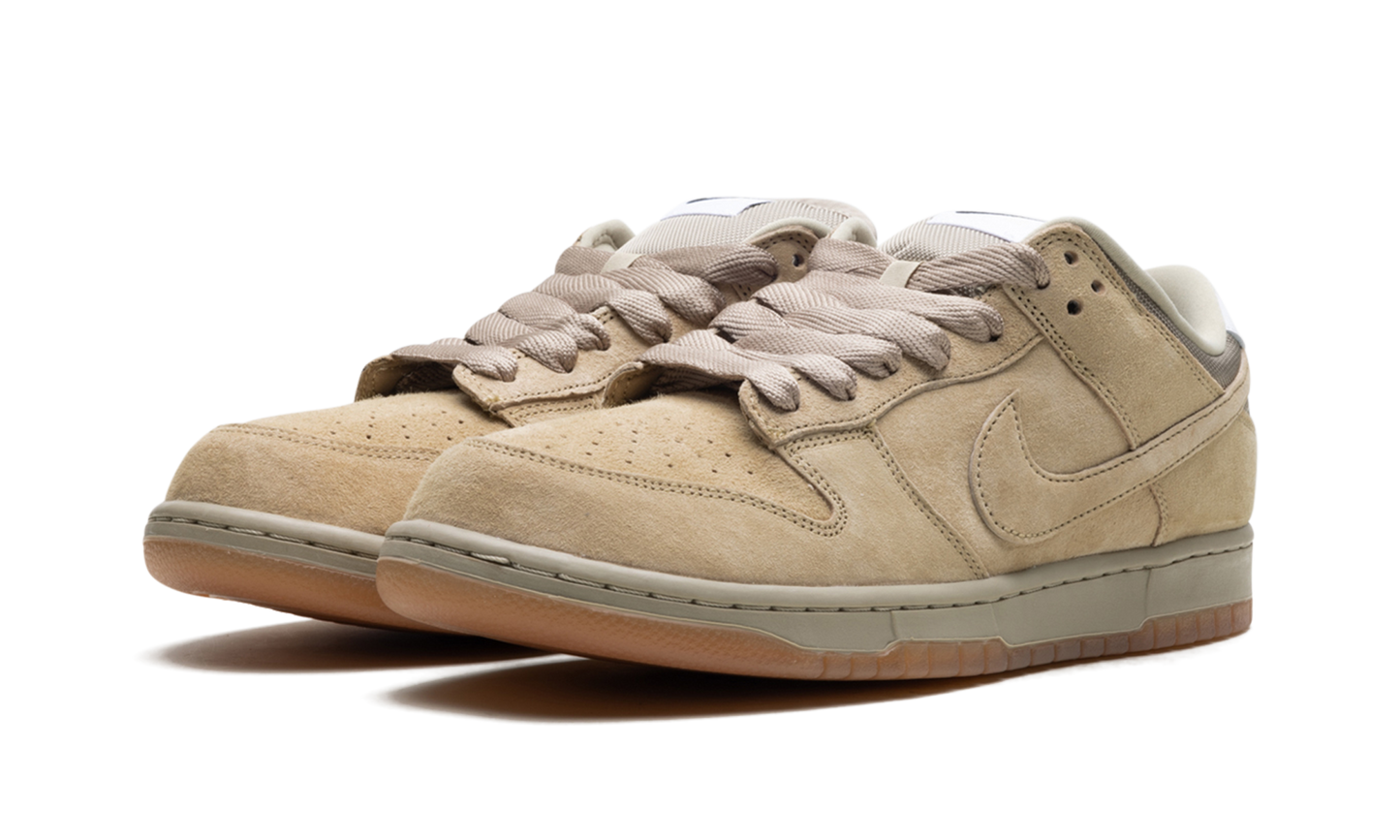 Dunk Low Parachute Beige