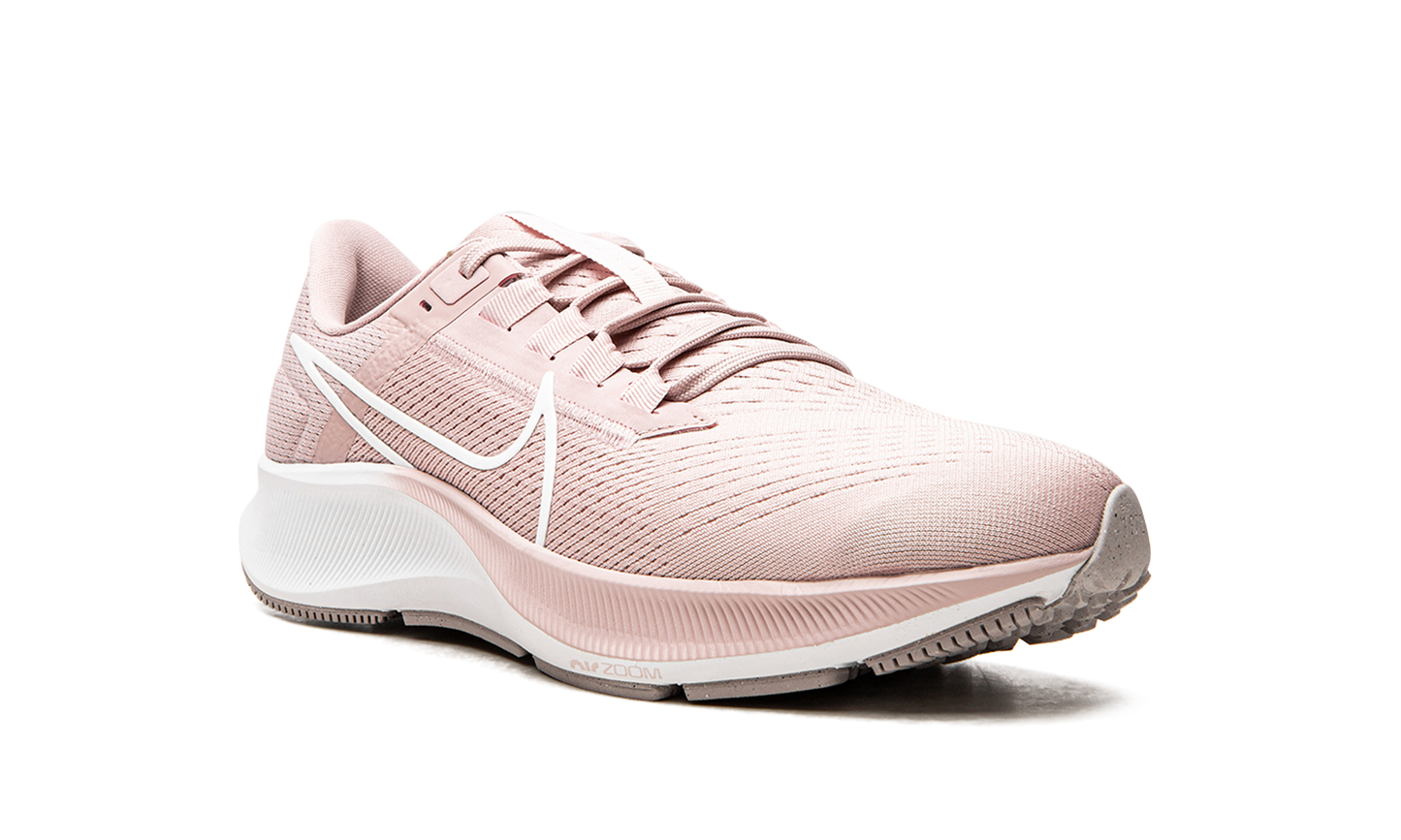 WMNS Air Zoom Pegasus 38