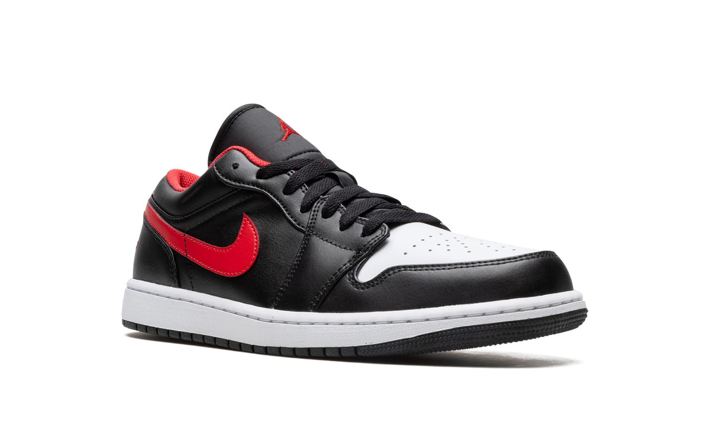 Air Jordan 1 Low White Toe