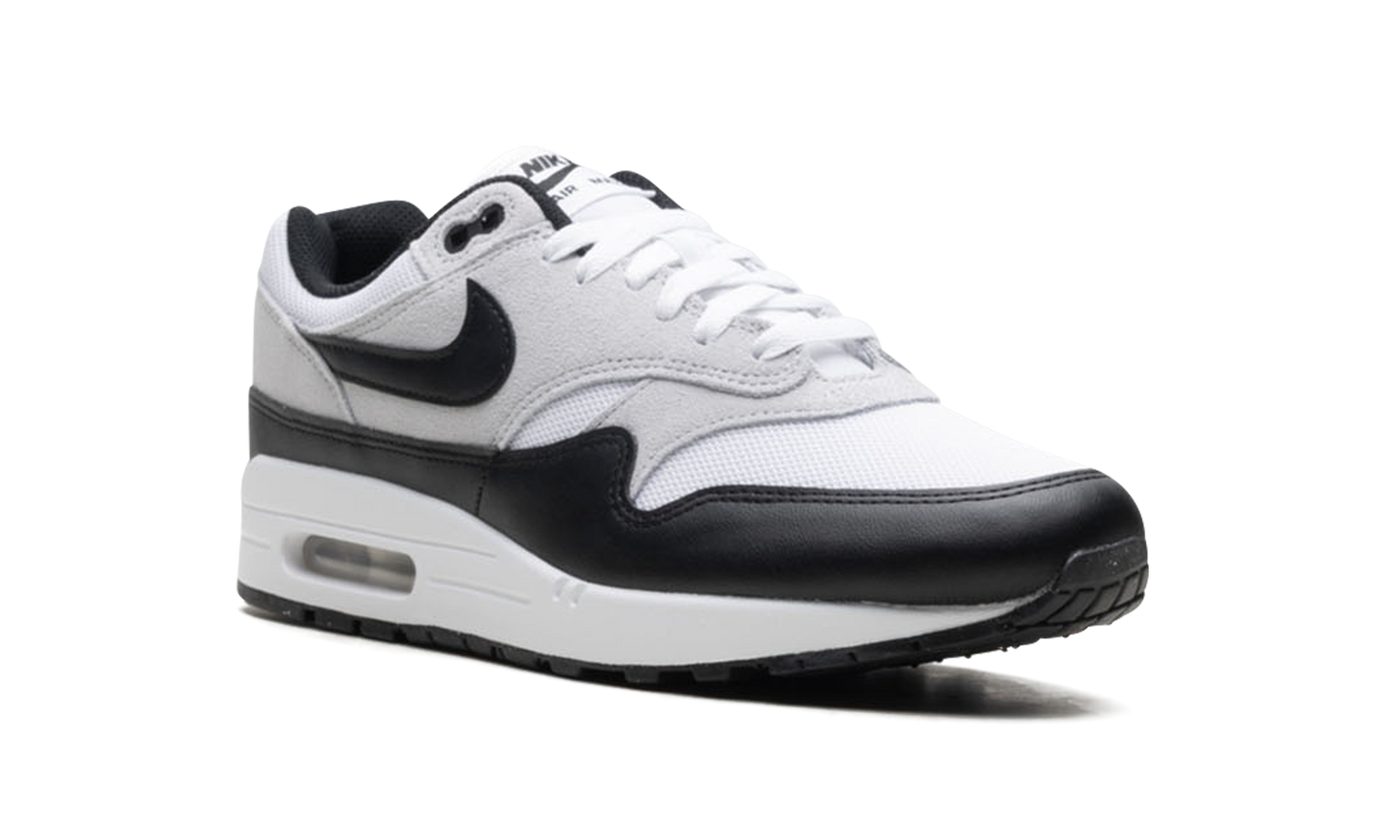 Air Max 1 Essential White Pure Platinum Black