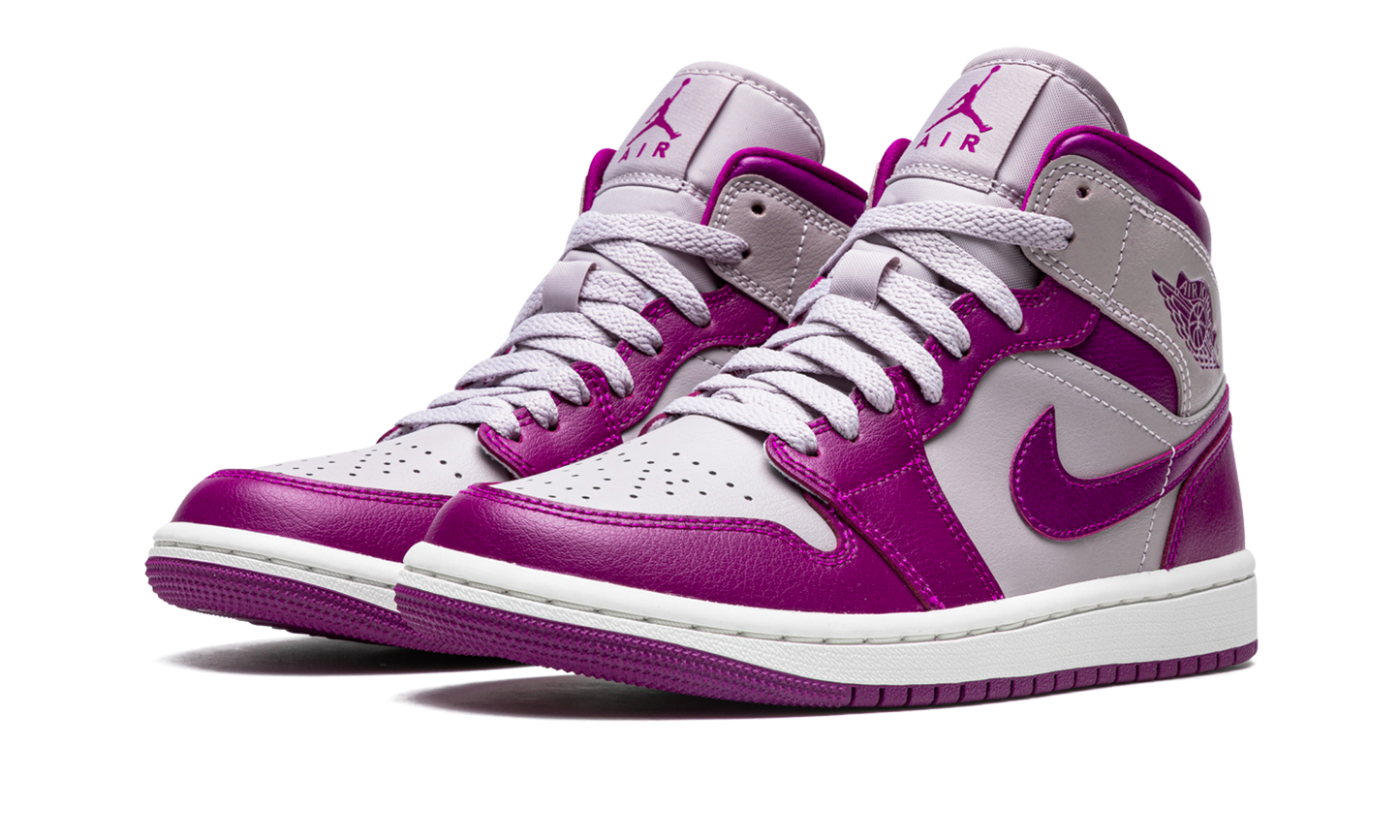 AIR JORDAN 1 MID WMNS Magenta