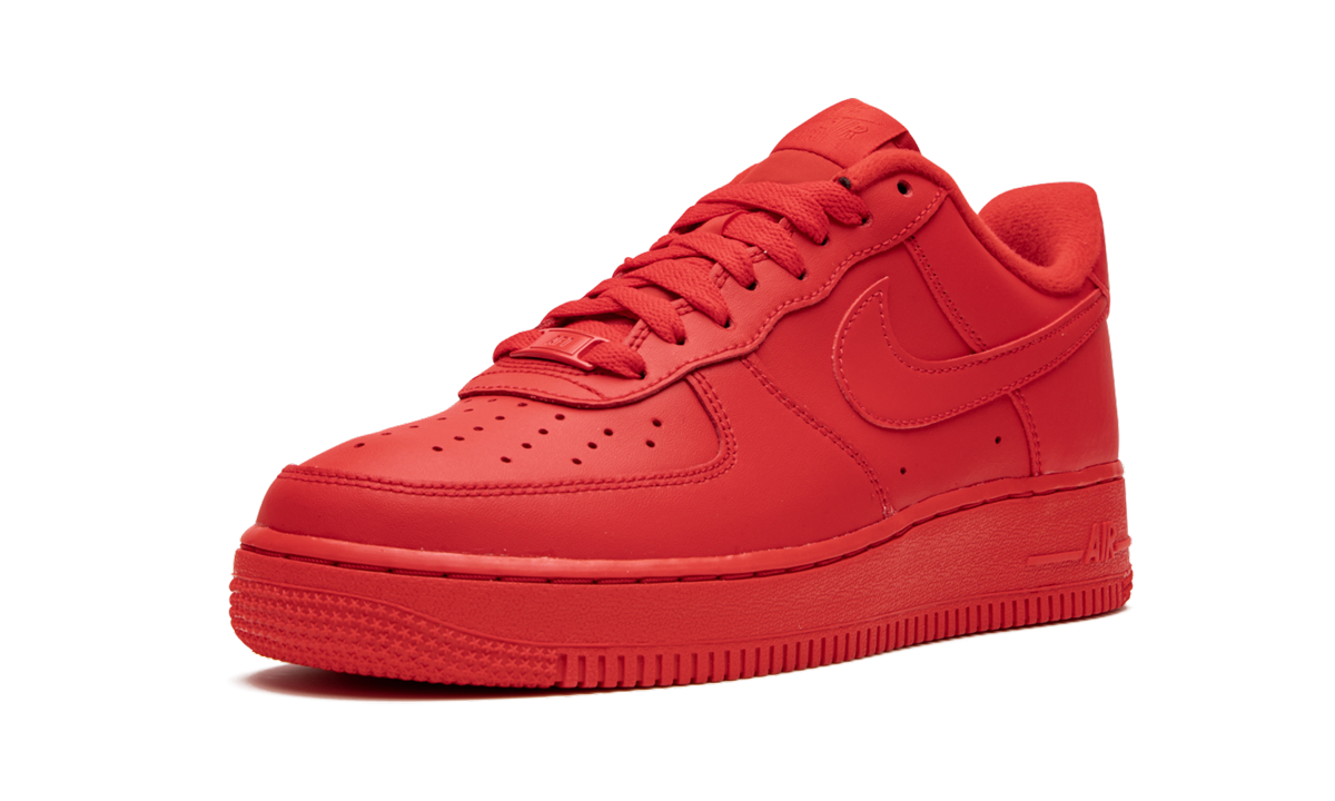 Air Force 1 '07 LV8 Triple Red